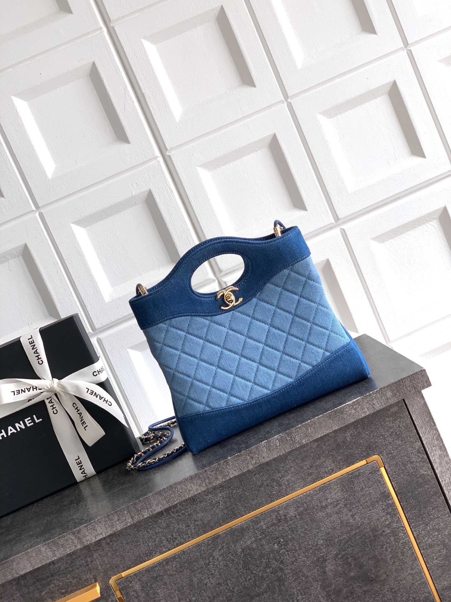 Ch**el 31 mini shopping bag light blue as4133 22x23x5cm