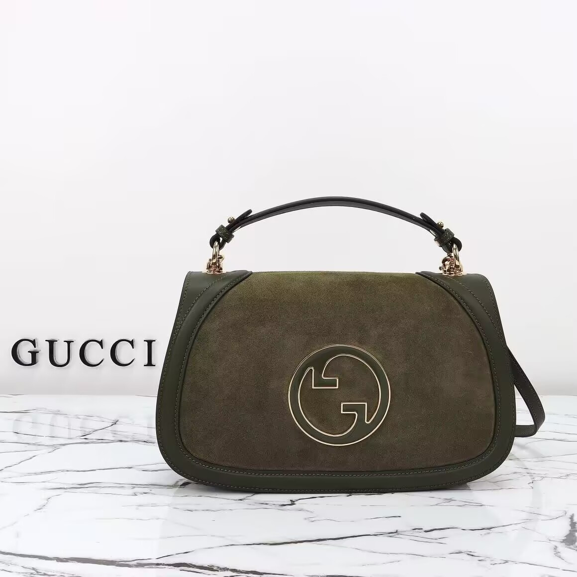 Gvc*1 Shoulder Bag 32x17x10cm