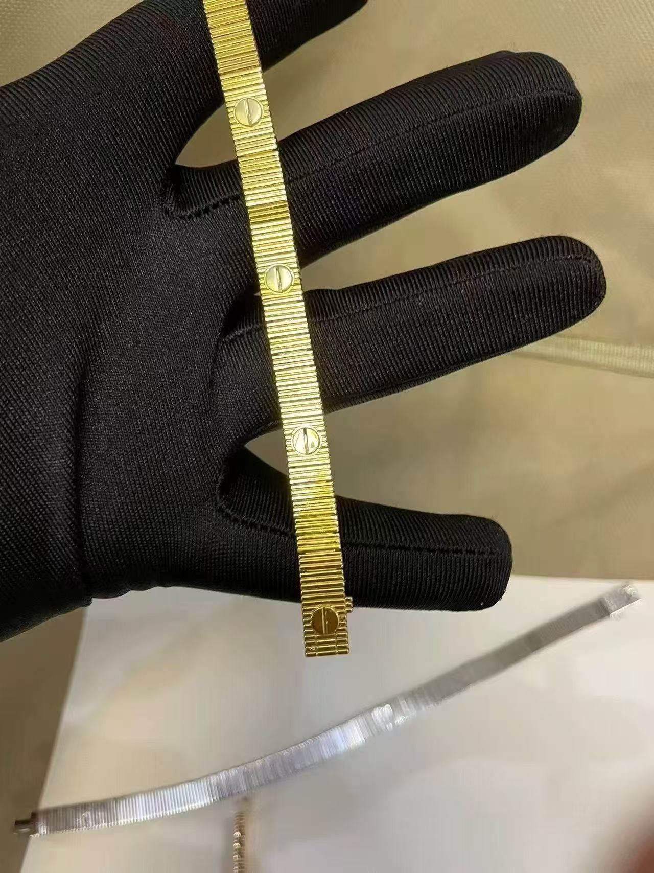 Ca*t1er Bracelet