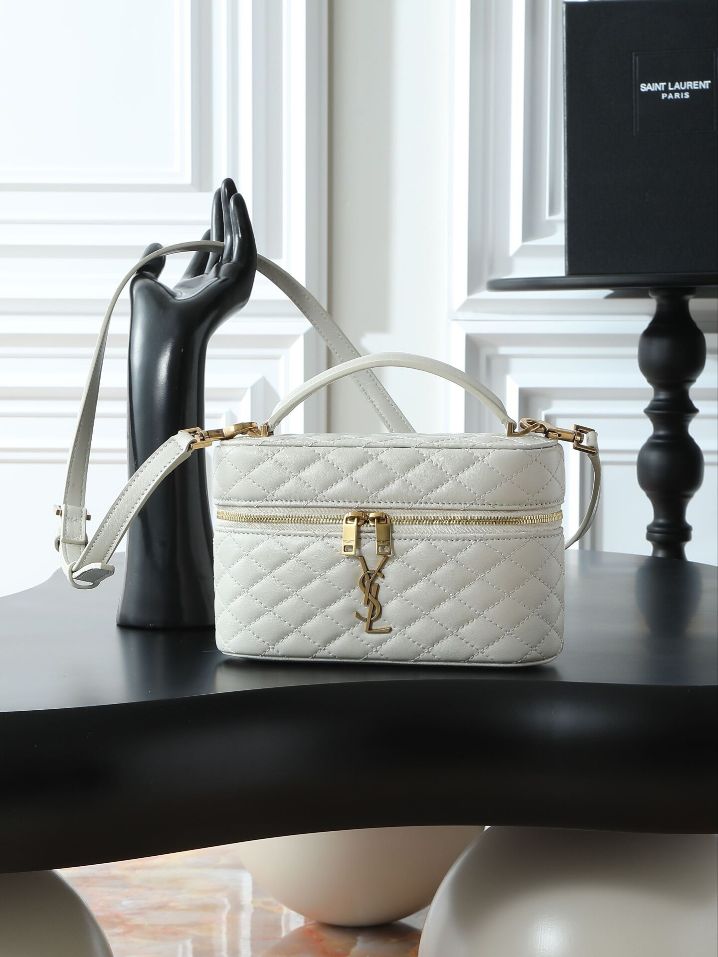 Y51 GABY VANITY BAG IN LAMBSKIN 18 X 11 X 6.5 CM
