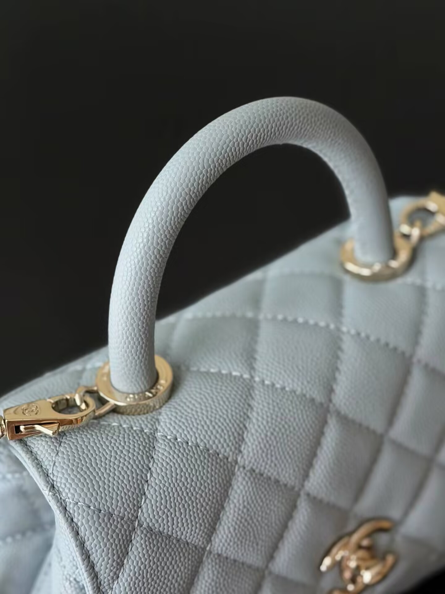 Ch**el mini coco handle 13x19x9cm