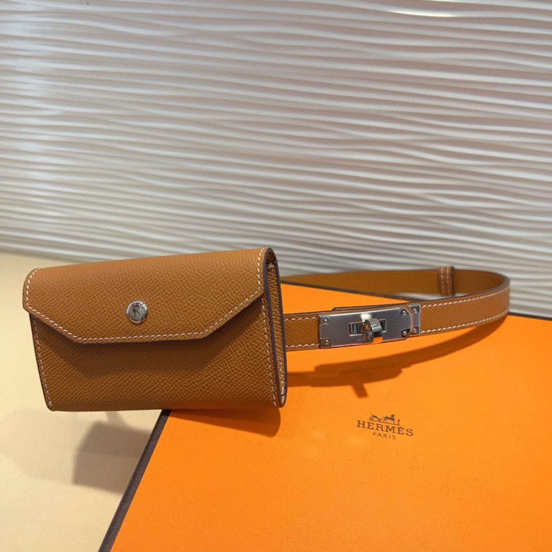 H**me5 kelly pocket 18 belt