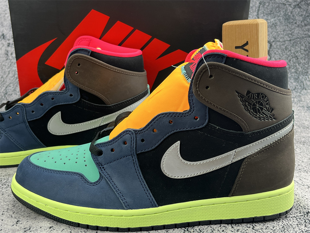 UA AIR JORDAN 1 RETRO HIGH 