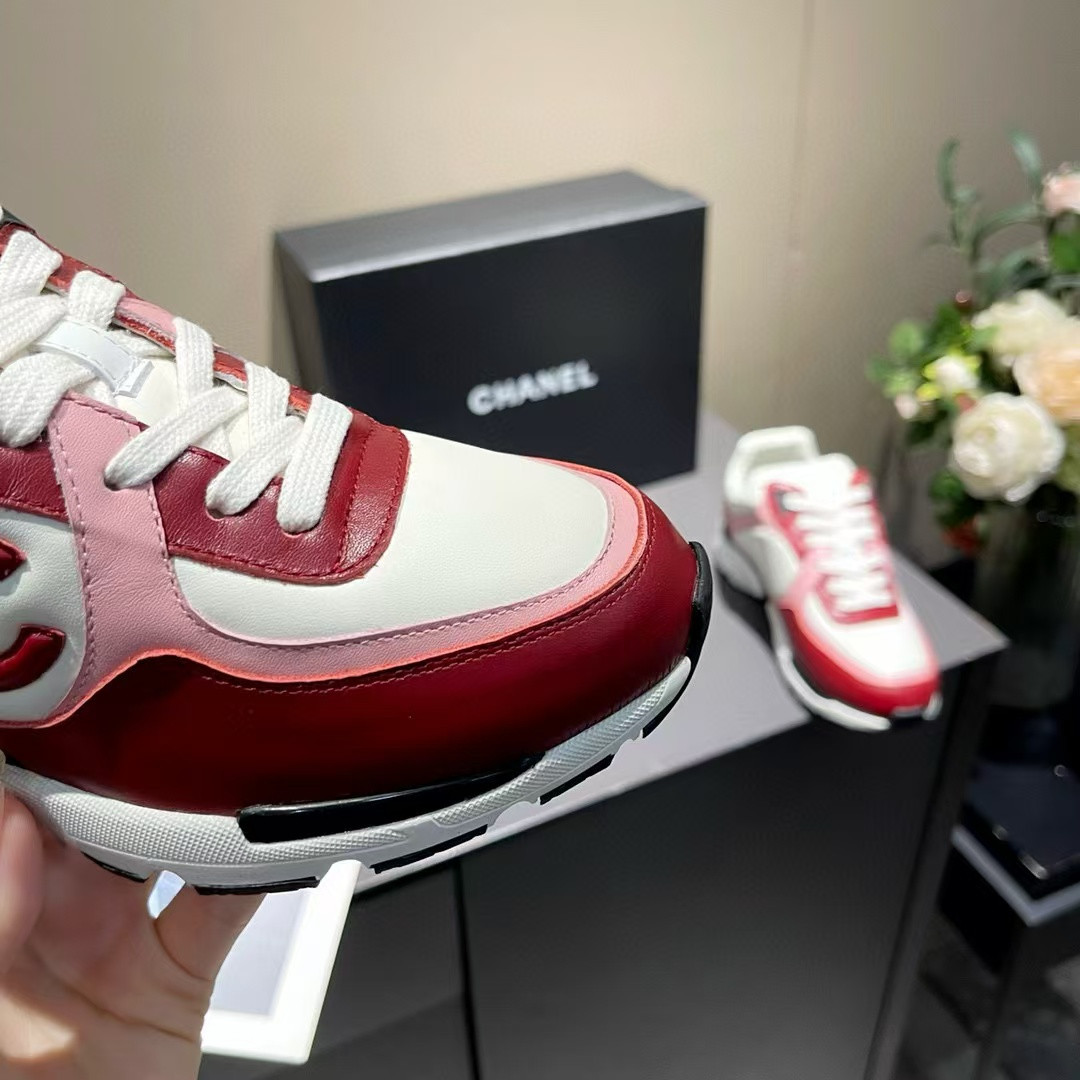 UA Ch**el SNEAKERS