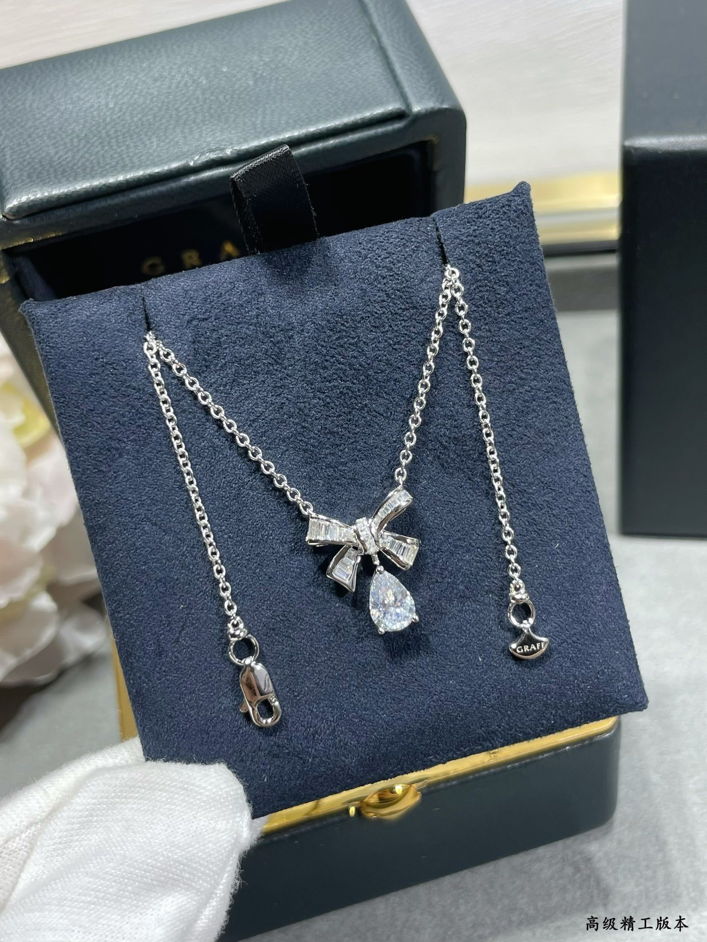 Graff Bow D1am0nd Pendant Necklace Ag925