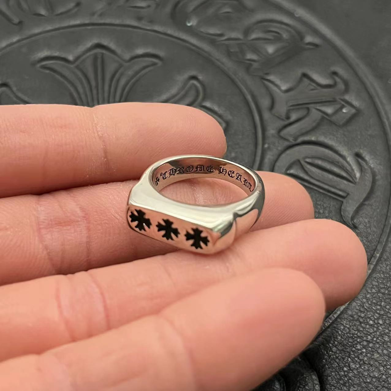 Ch*0me He**ts Cross Ring