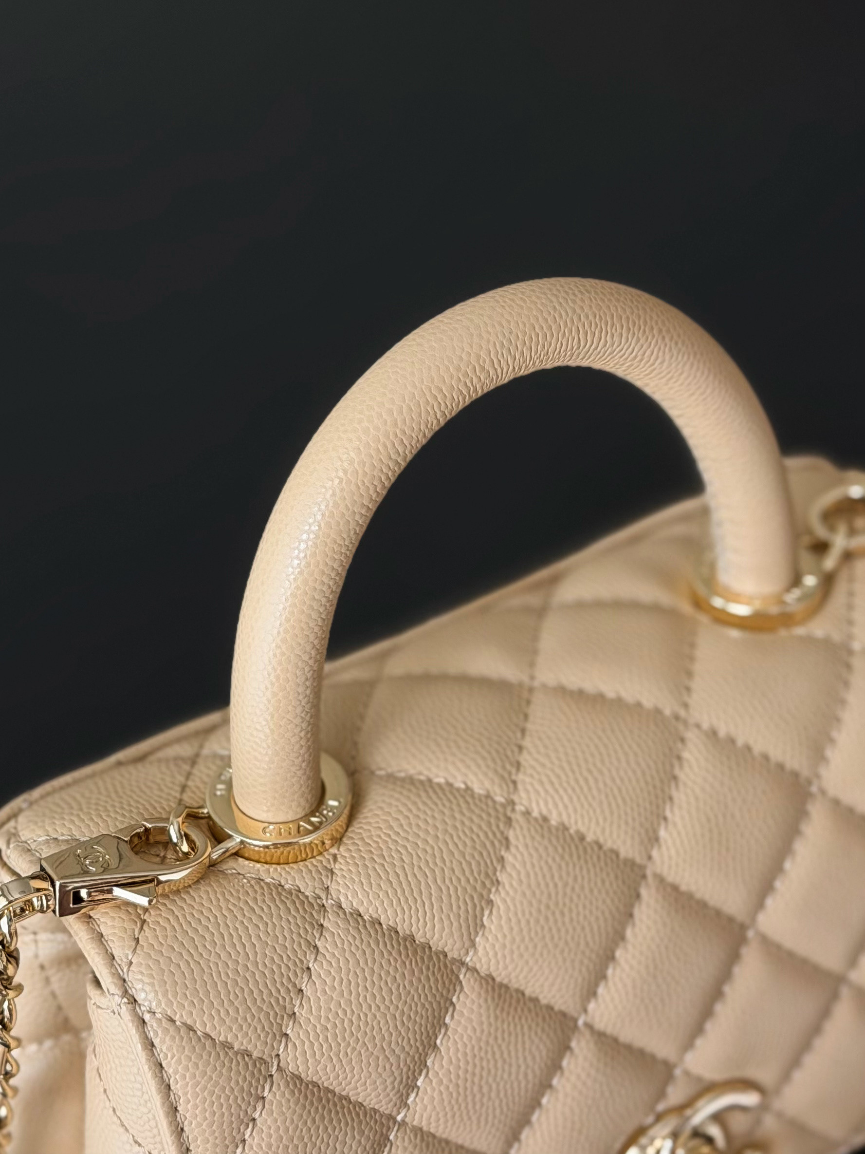 Ch**el mini coco handle 13x19x9cm