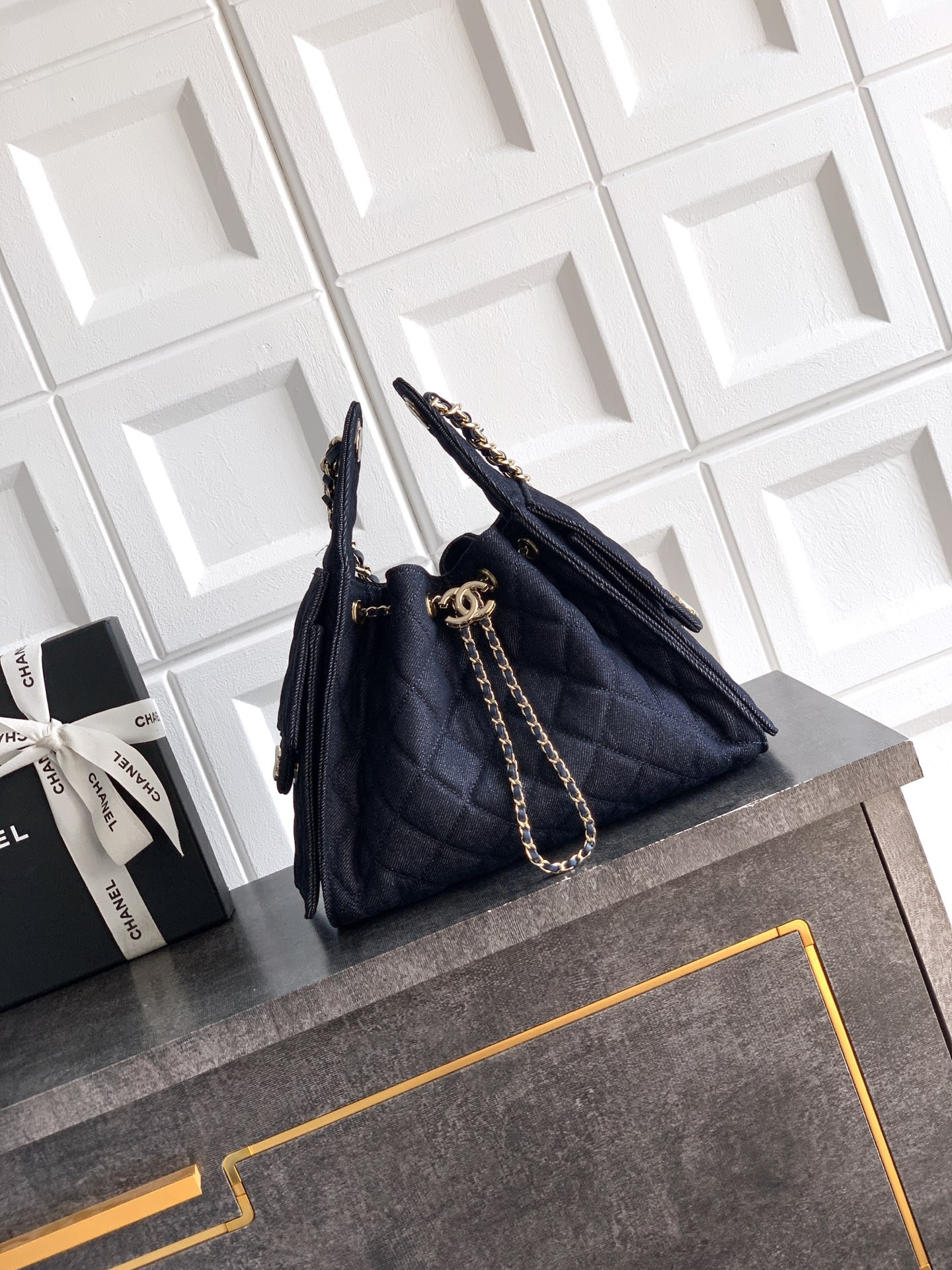 Ch**el 25c bucket bag 30x26x14cm