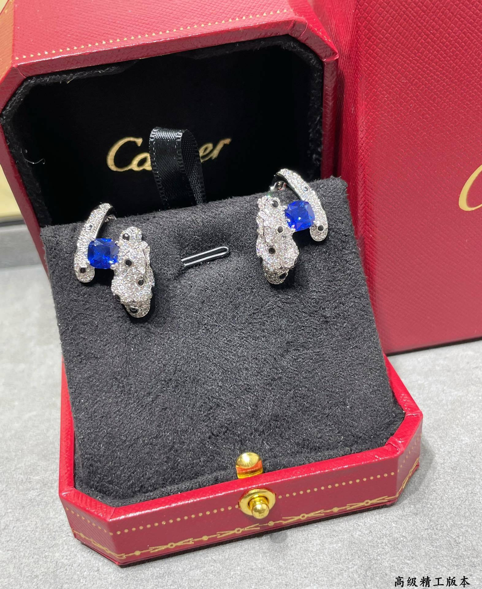 Ca*t1er Blue D1am0nd Panther Earrings