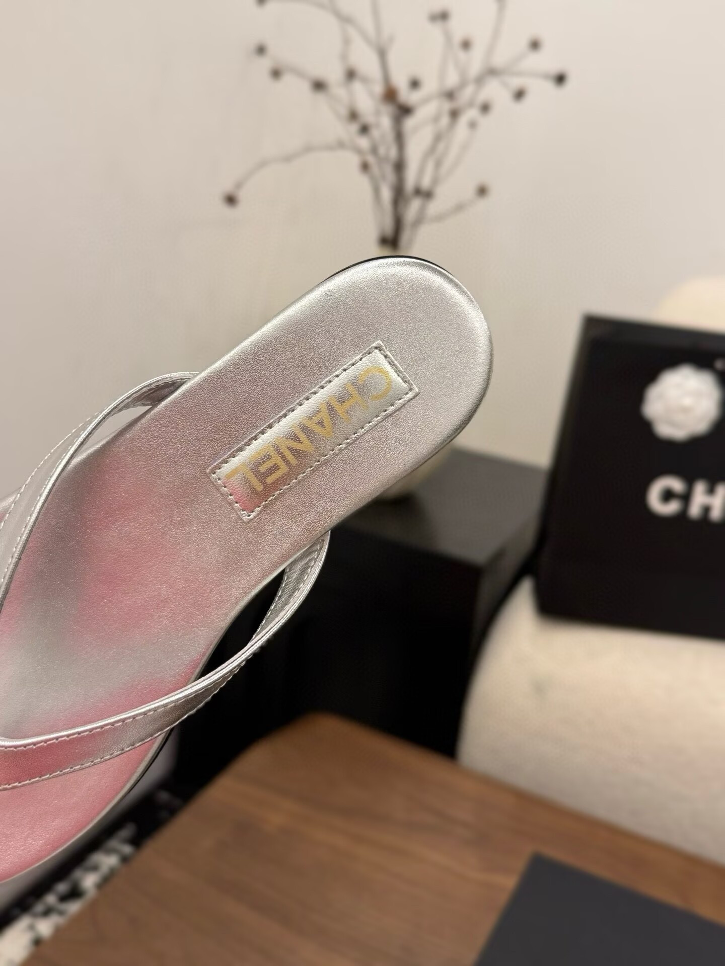 ua Ch**el slides