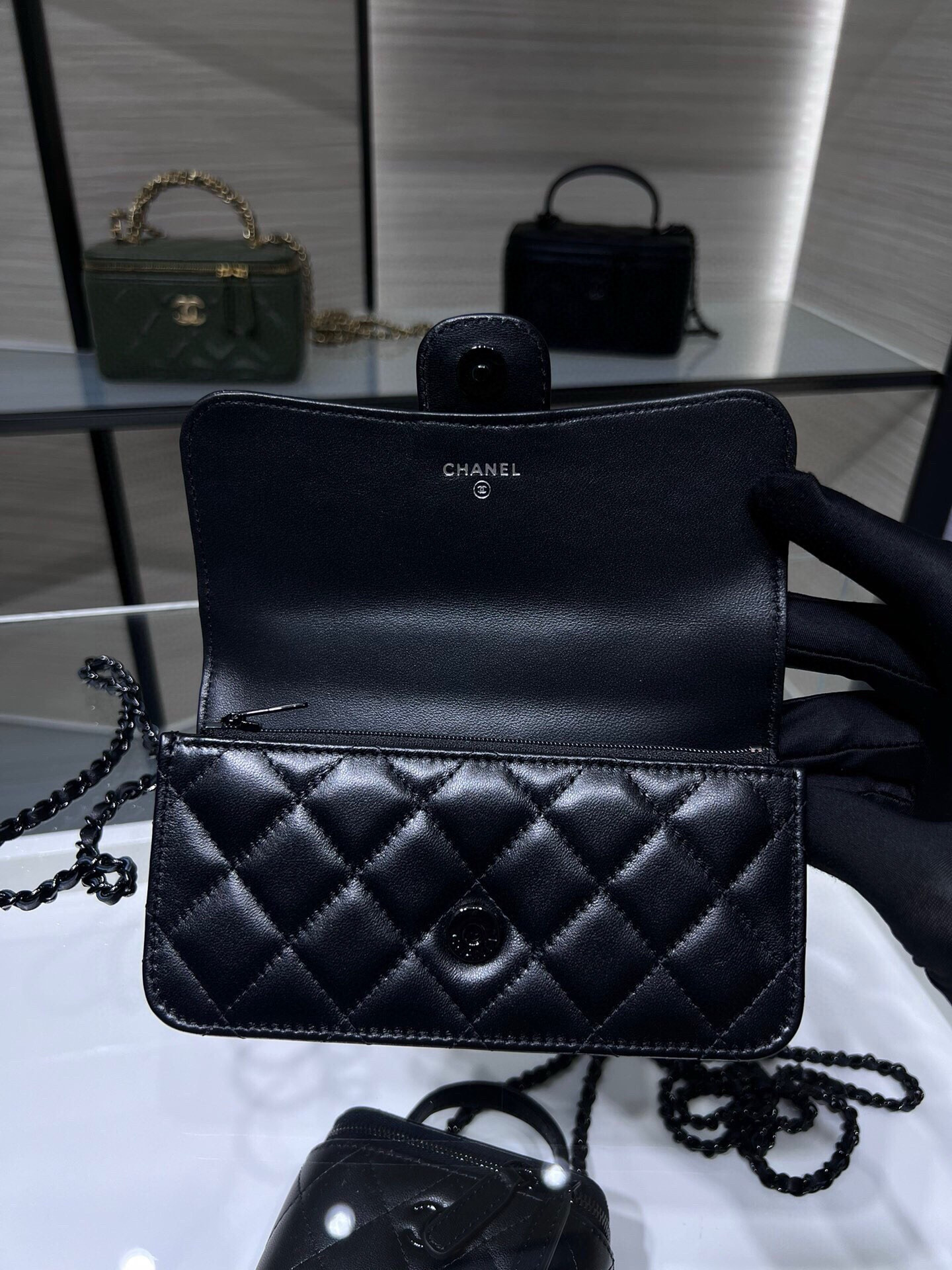 Ch**el classic handbag with top handle 17x9x3cm