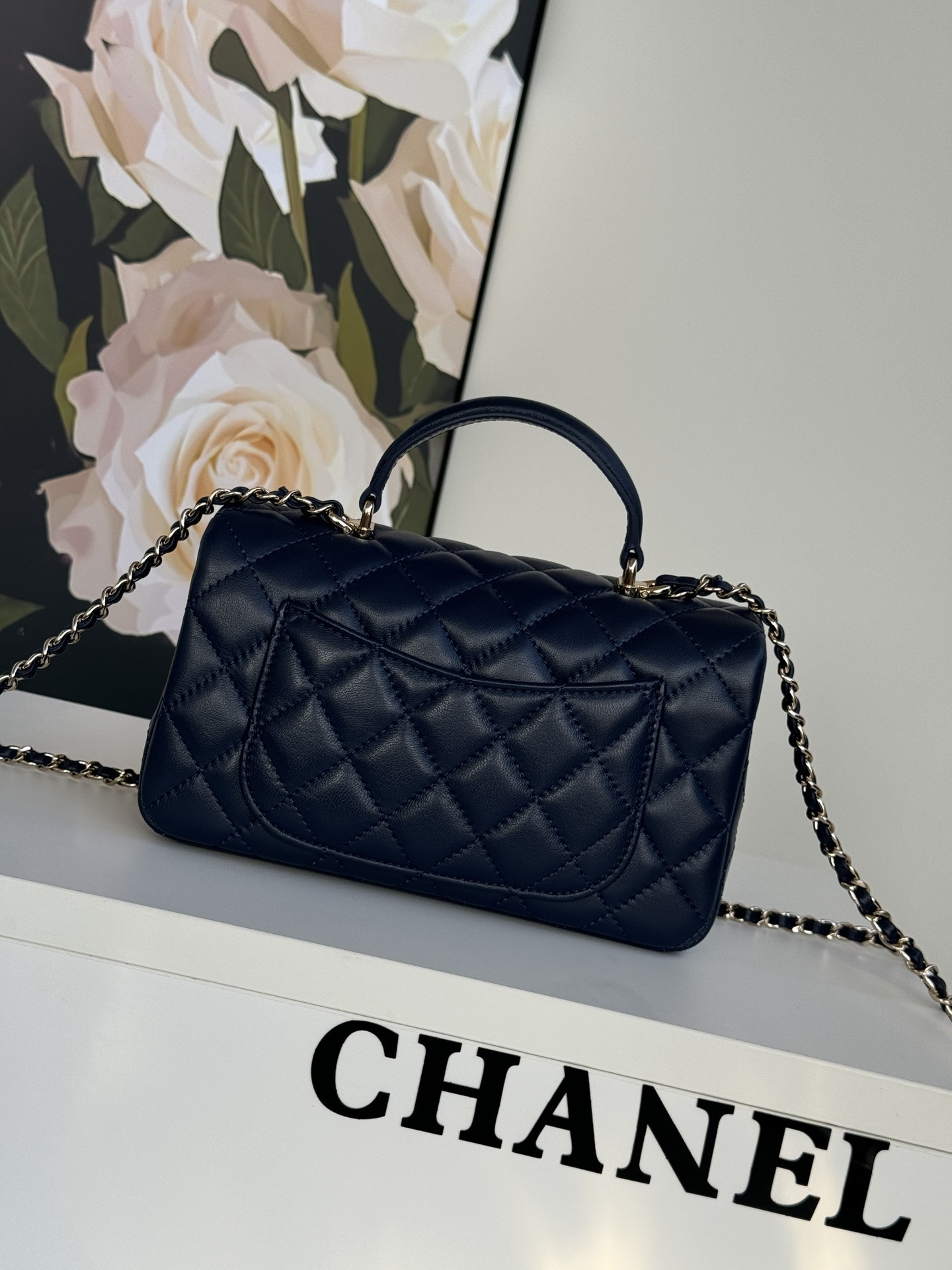 Ch**el mini cf handle royal blue 20x12x6cm
