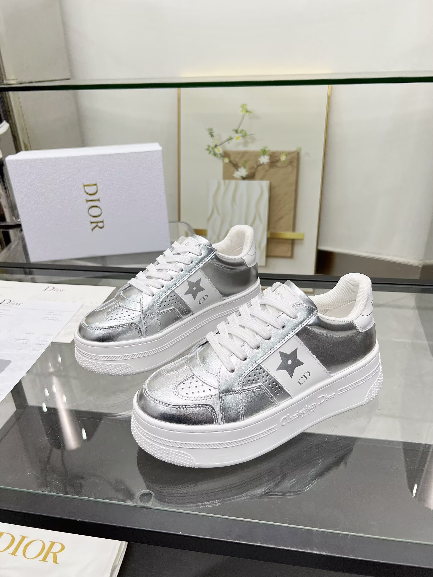 ua D10r star platform sneaker