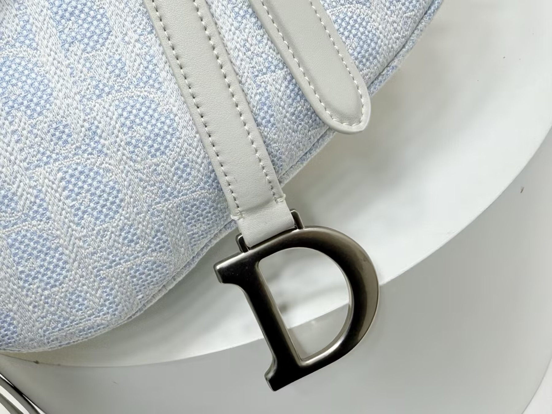 D10r saddle bag 24x6x18cm