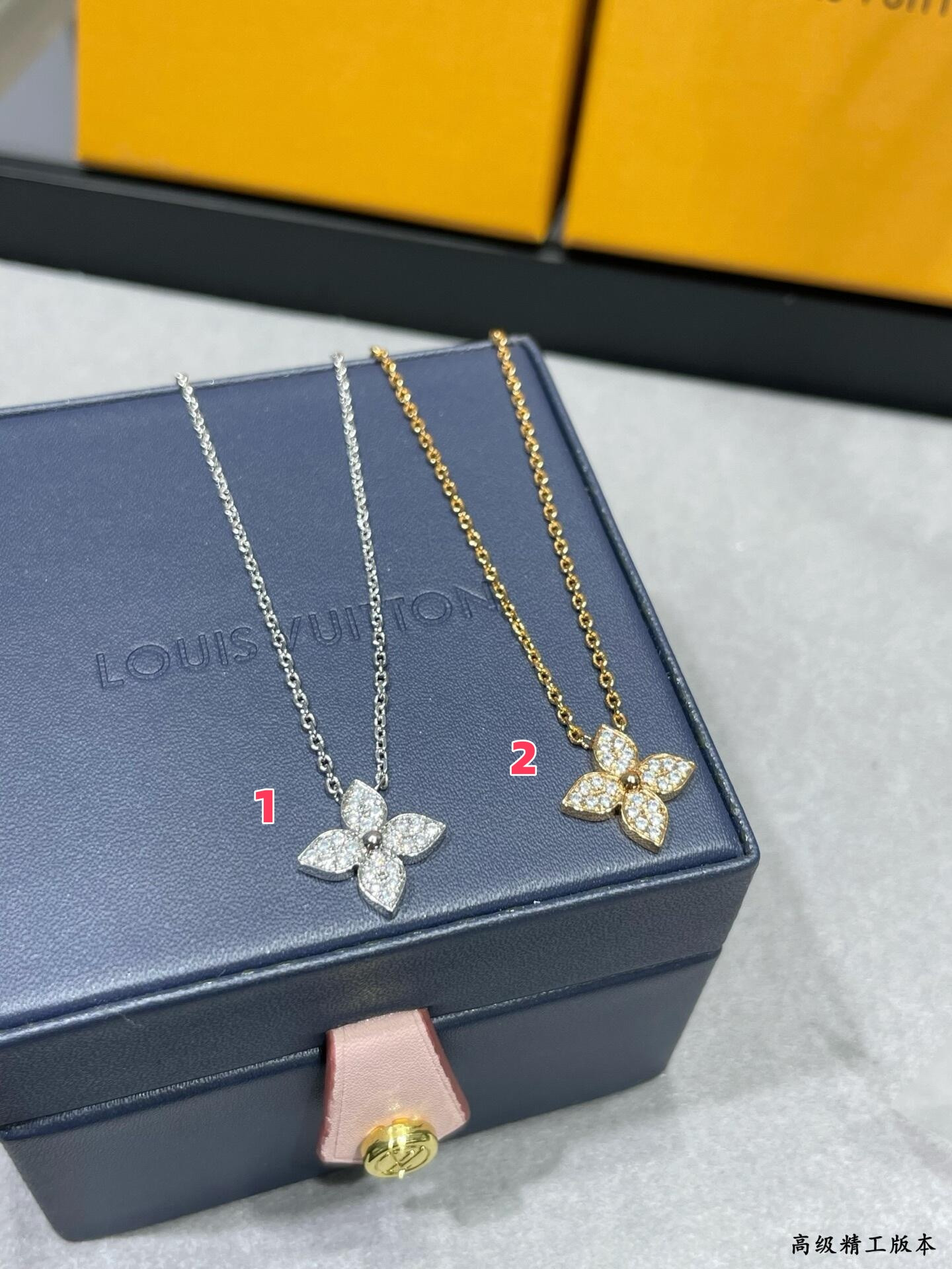 LV Single Flower Full D1am0nd Necklace