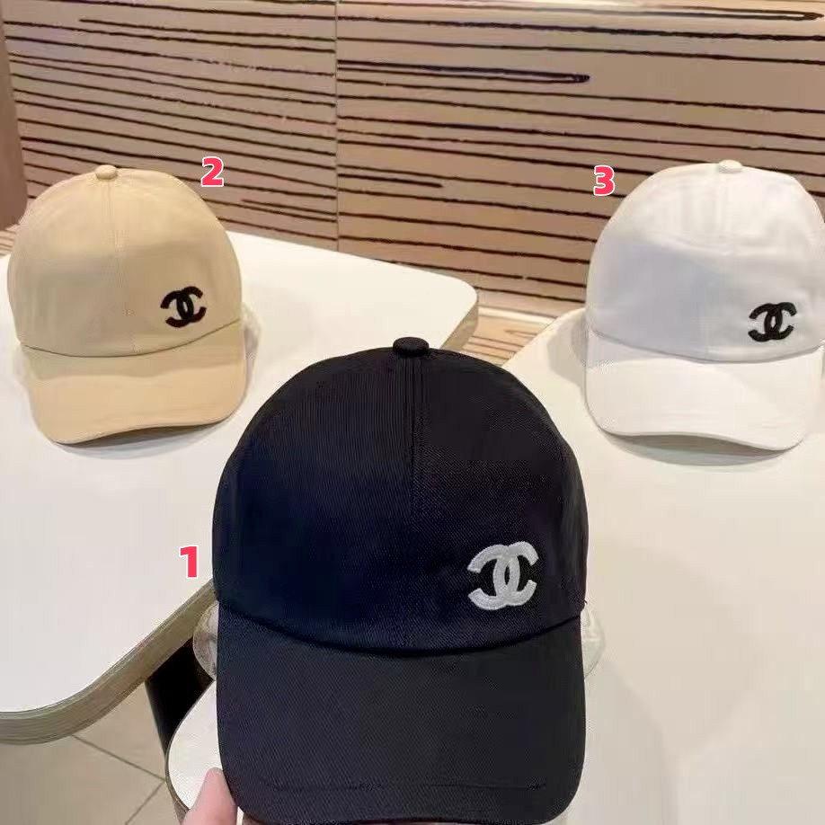 Ch**el hat