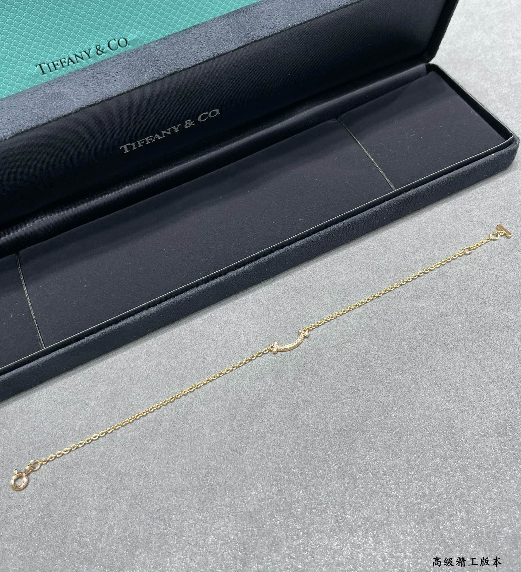 t*f*ny & co. mini smile D1am0nd pendant bracelet