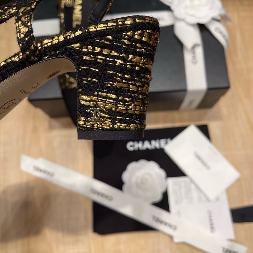 ua Ch**el slingbacks
