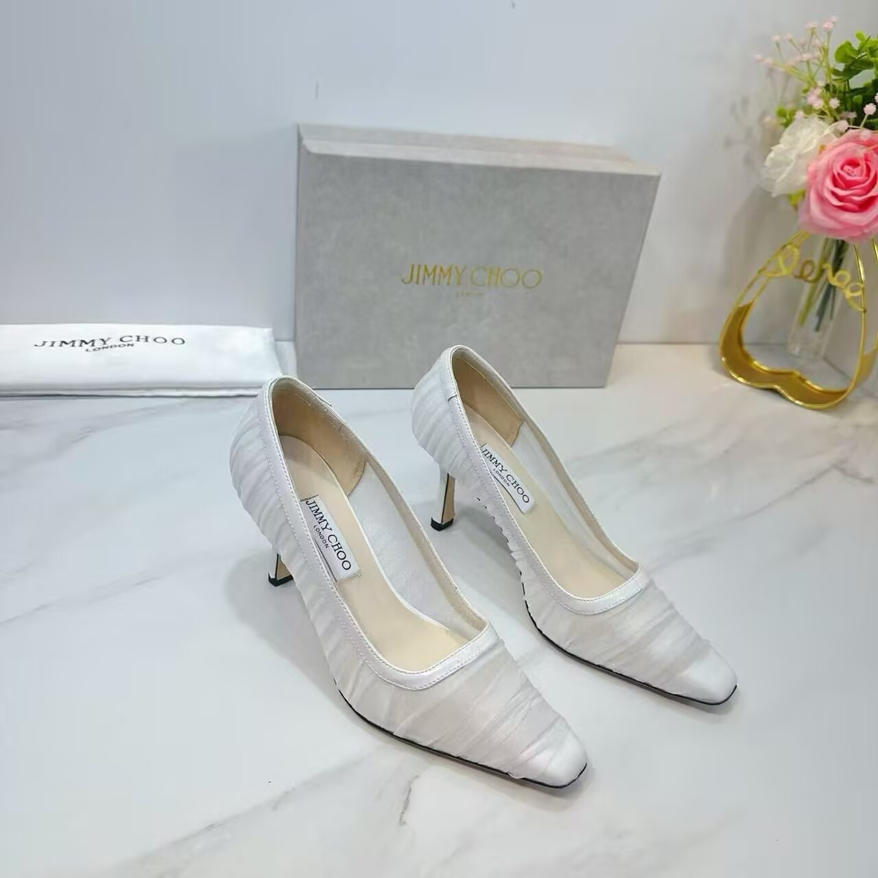 UA J1m*y Ch00 Ivory Tulle and Nappa Pumps