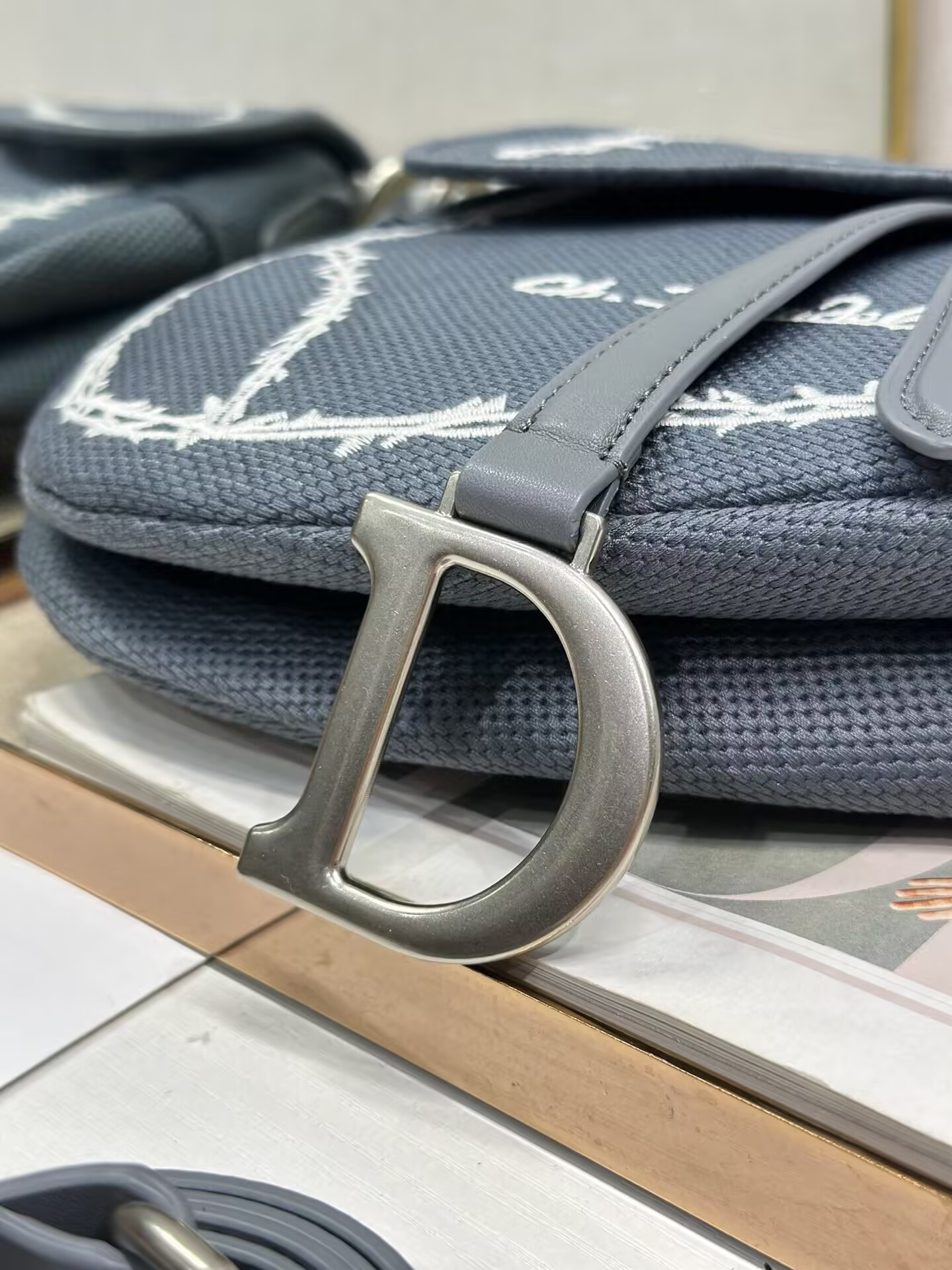 D10r saddle bag 25.5x20x6.5cm