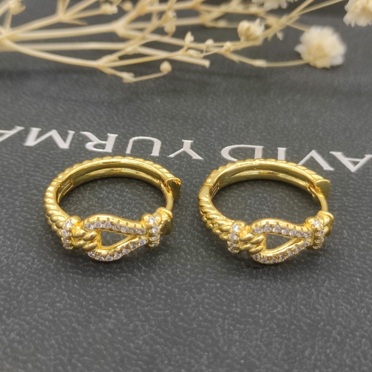 dau1d Yvrm*n earrings