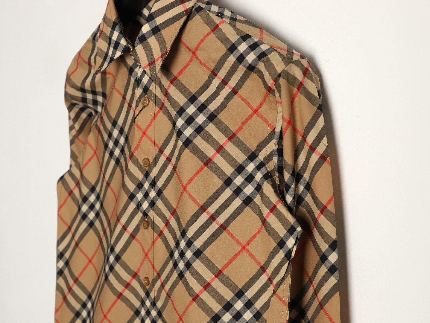 Bv*b*rry long-sleeved shirts