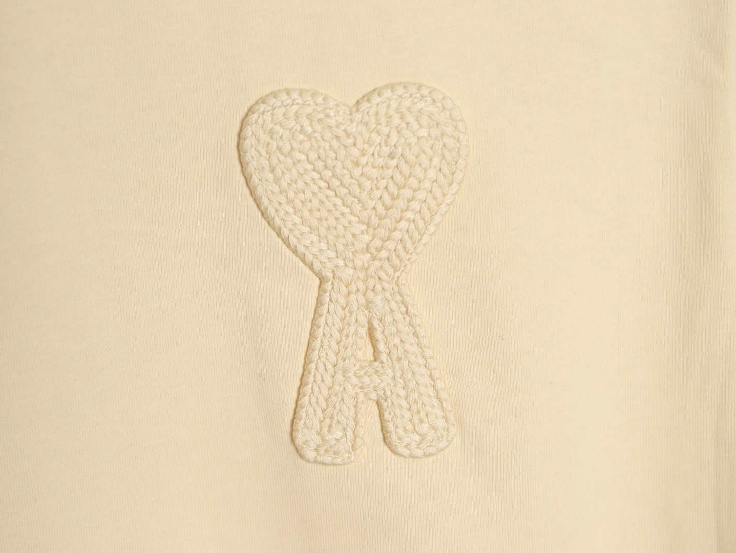 AMI PARIS Short-sleeved T-shirt
