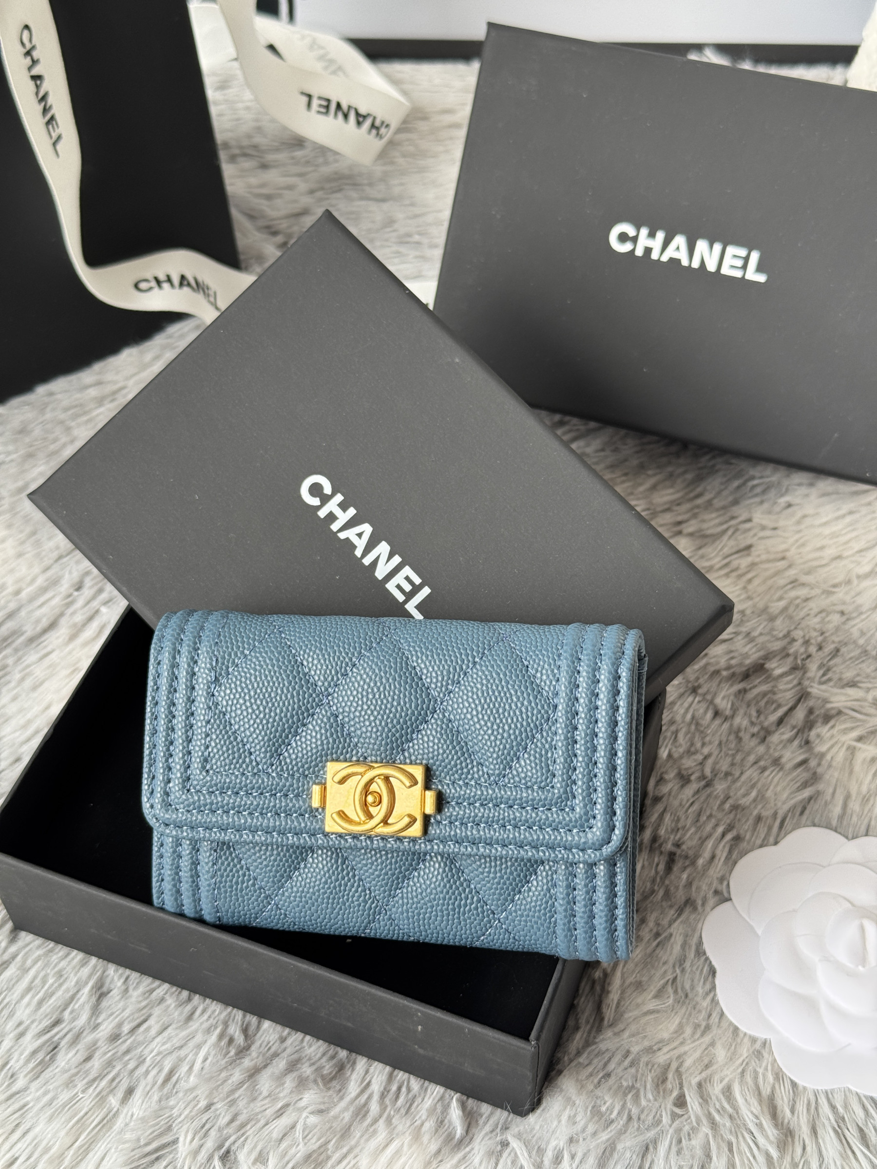 Ch**el boy Ch**el flap card holder a80603 7.5x11.3x2.1cm