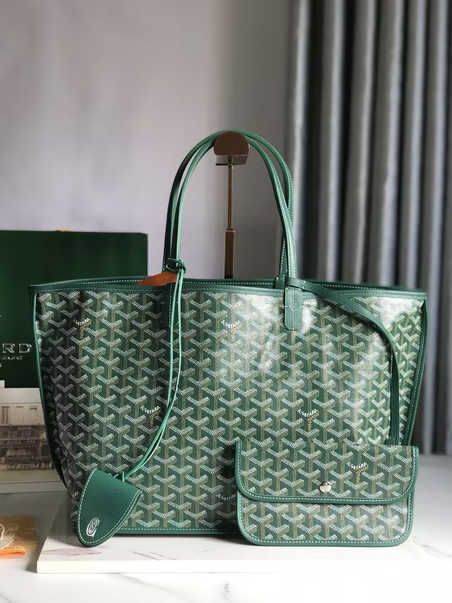 G09ard anjou pm bag 33x14.5x28cm