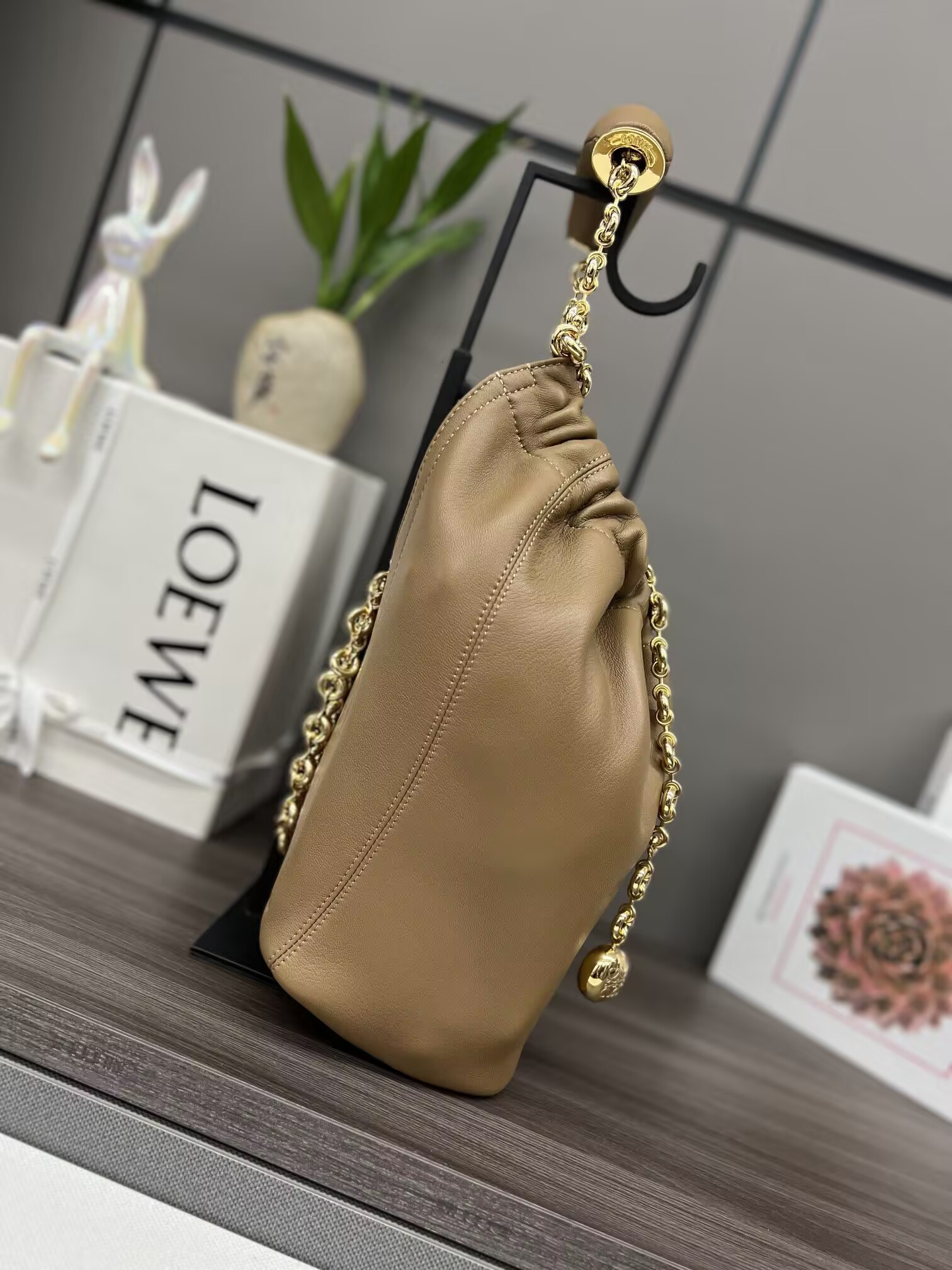 L0ew* small squeeze bag in mellow nappa lambskin 29x10.5x24cm