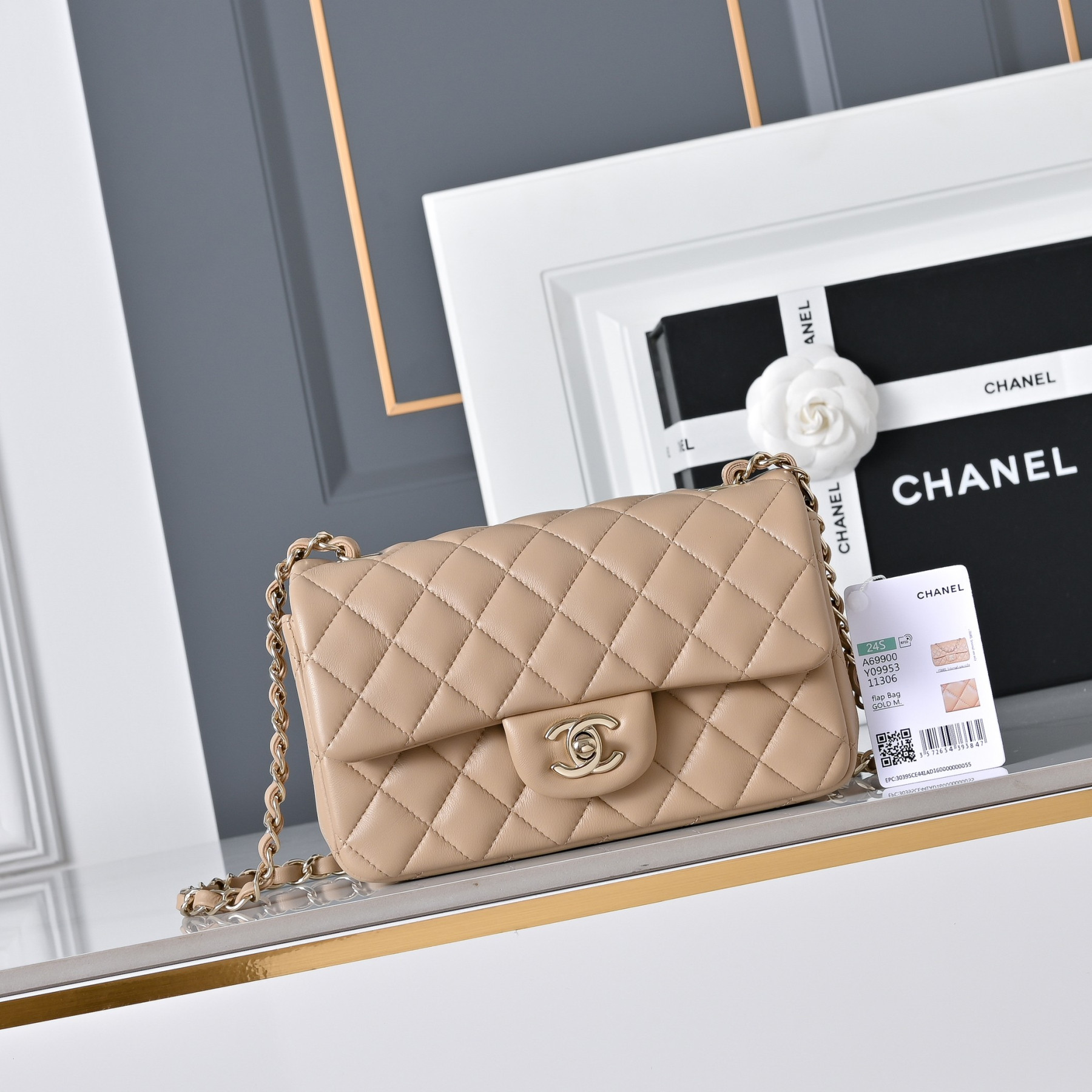Ch**el mini flap bag 20x12x6.5cm