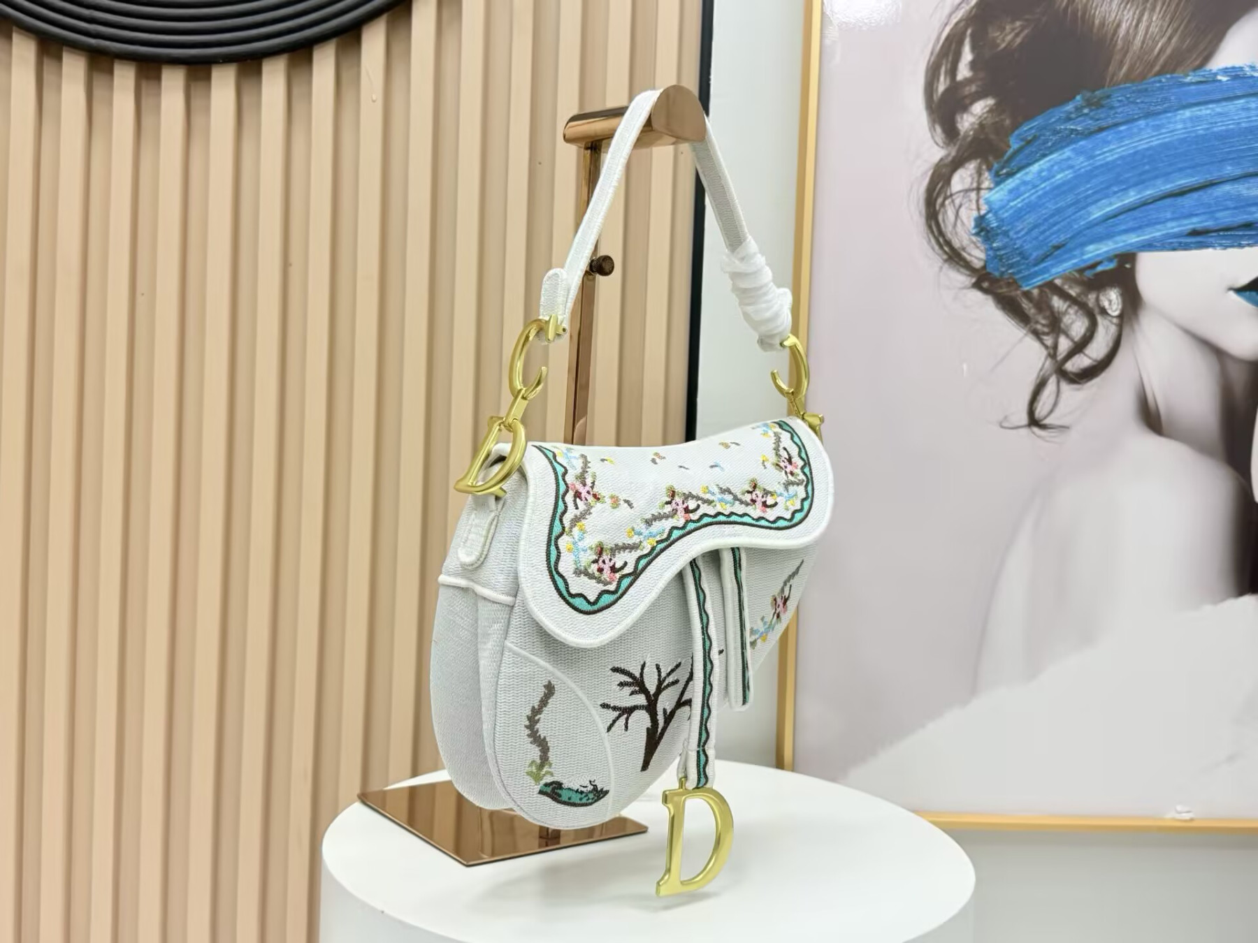 D10r saddle bag 24x6x18cm
