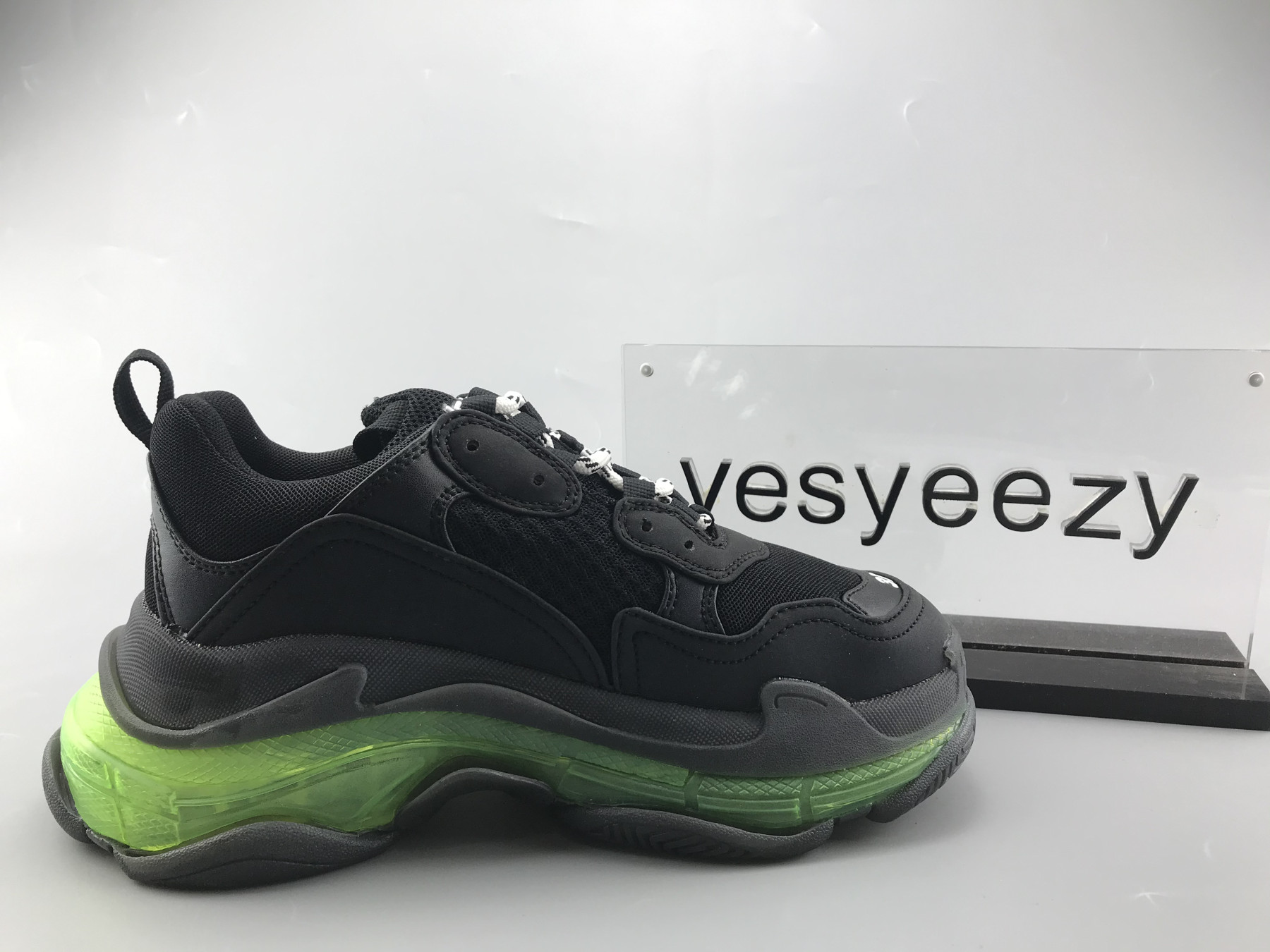 UA TRIPLE S SNEAKER BLACK GREEN