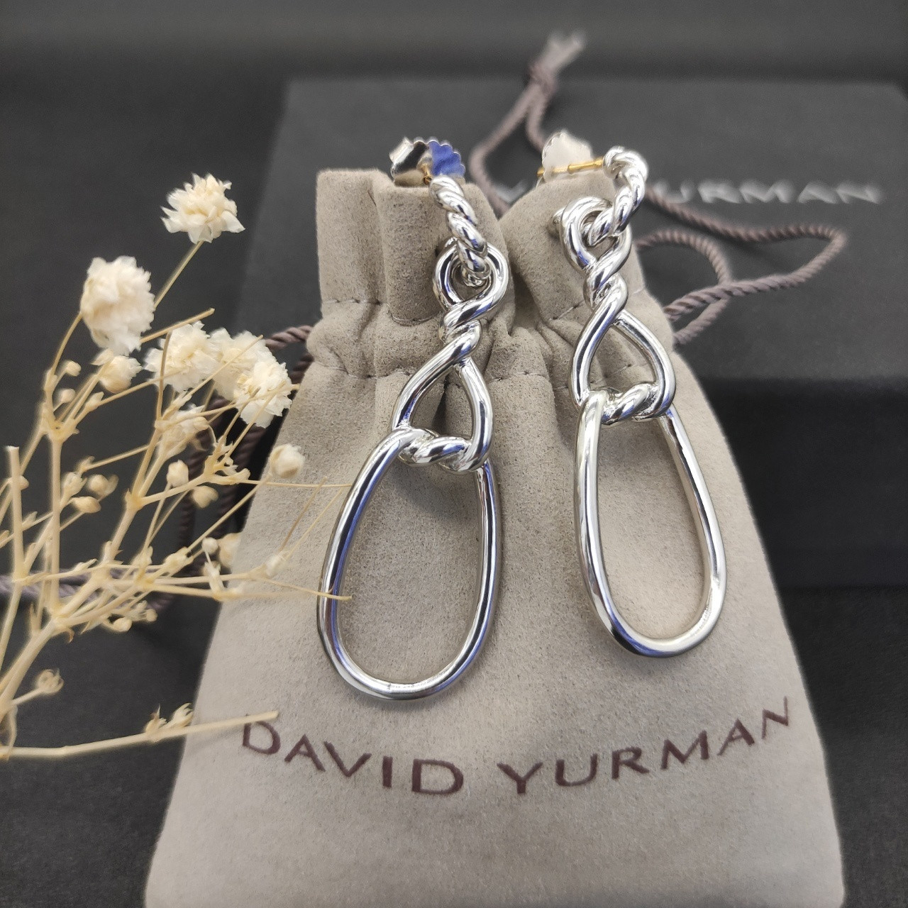 dau1d Yvrm*n twisted figure 8 earrings