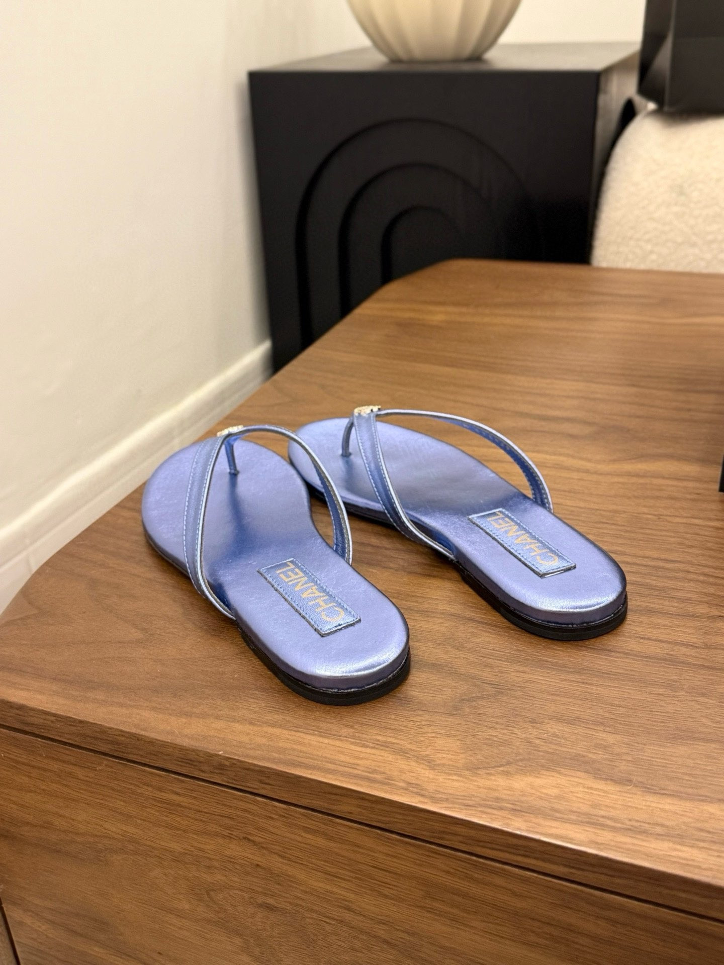 ua Ch**el slides