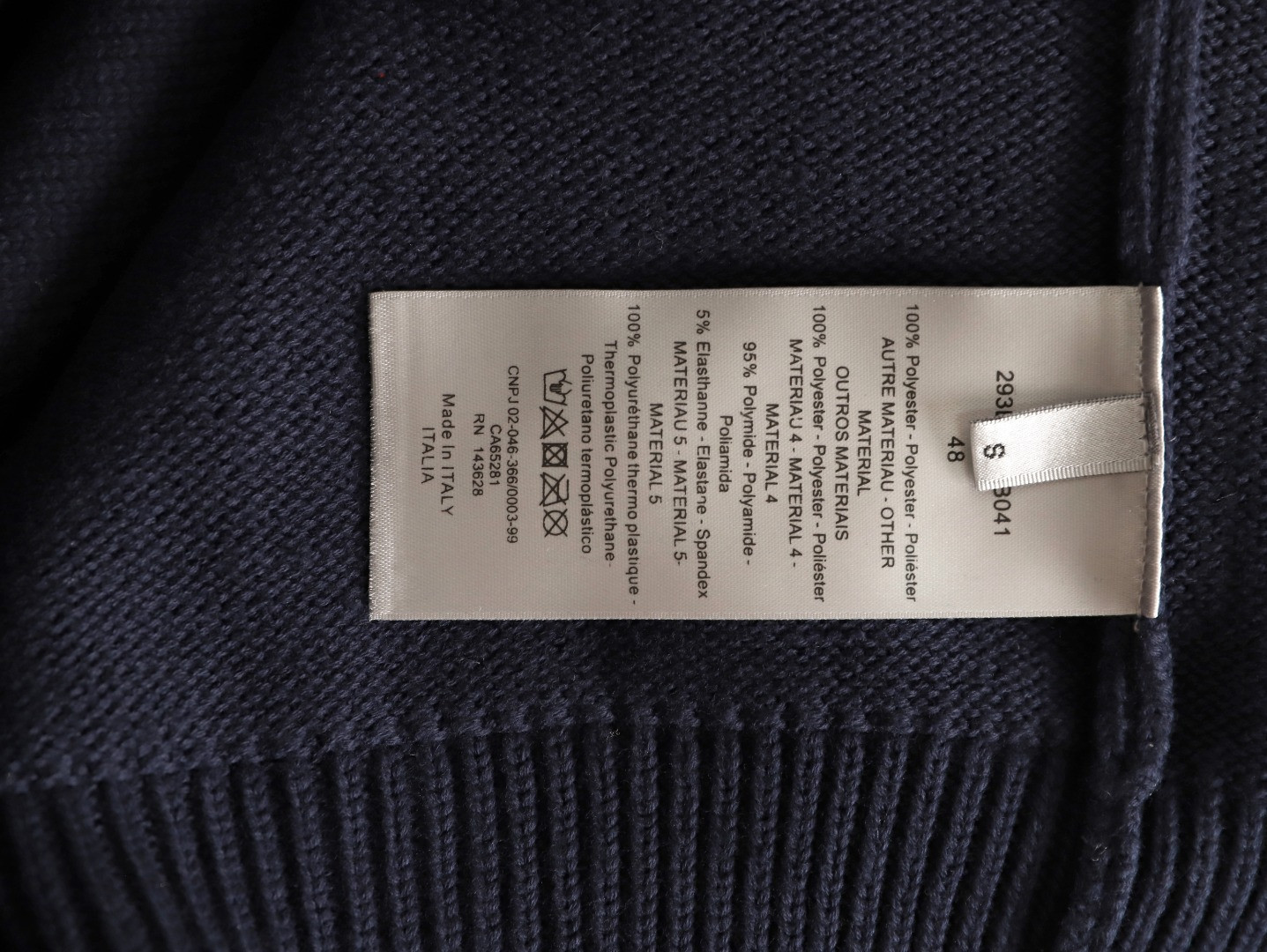 D10r CD 25ss Sweaters