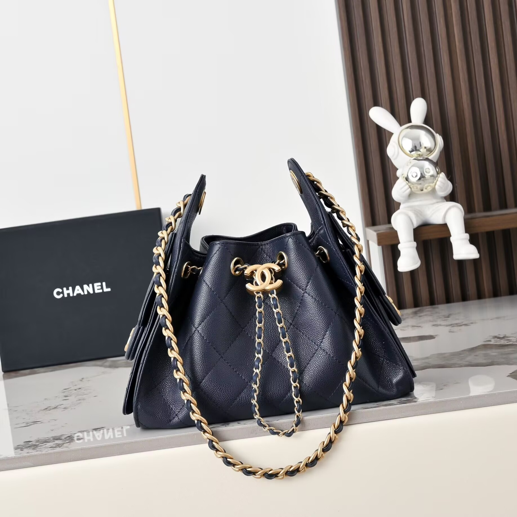 Ch**el 25c bucket bag 20x22x12.5cm