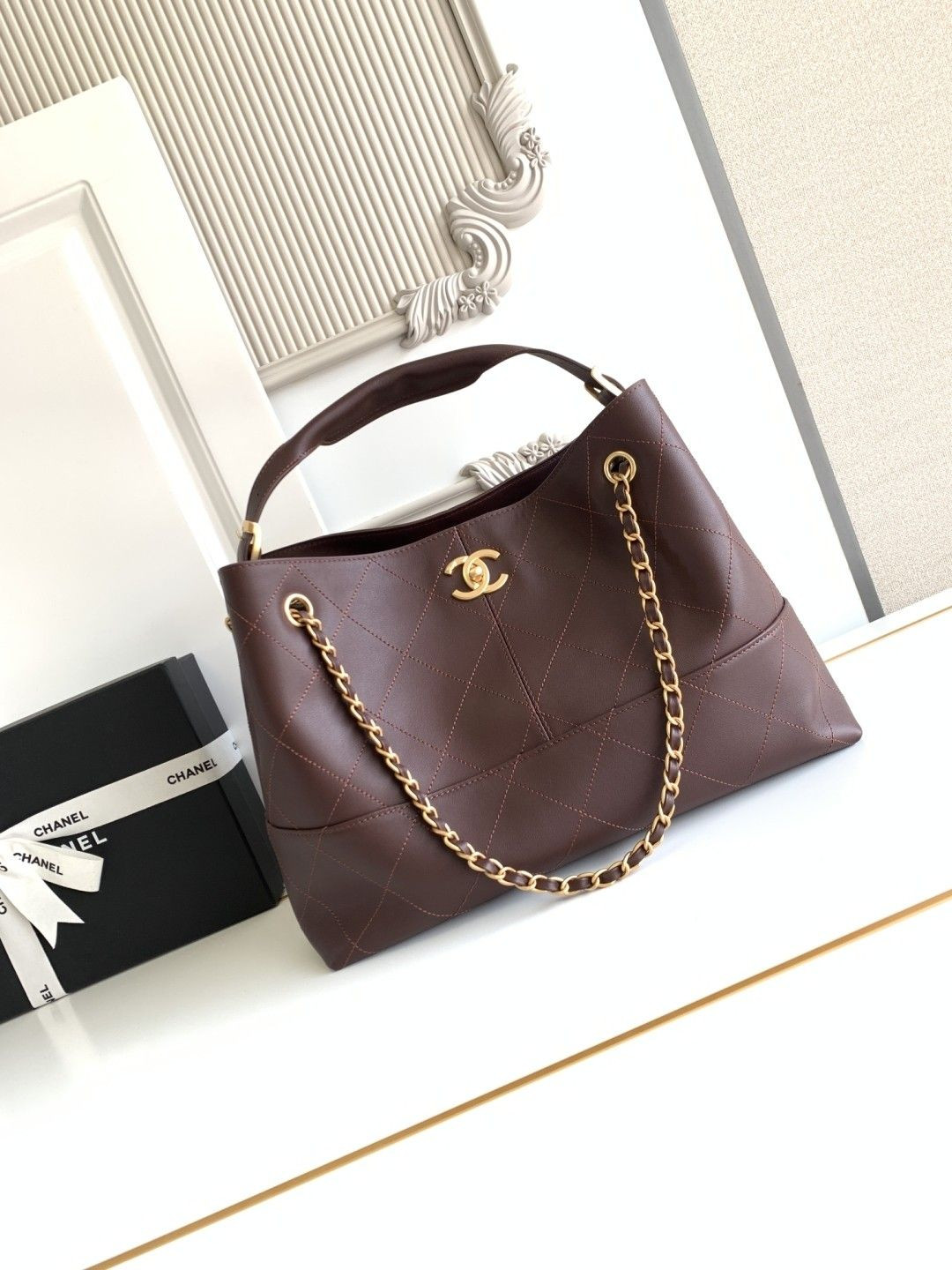 Ch**el Small Shopping Bag AS5634 24x36x14cm