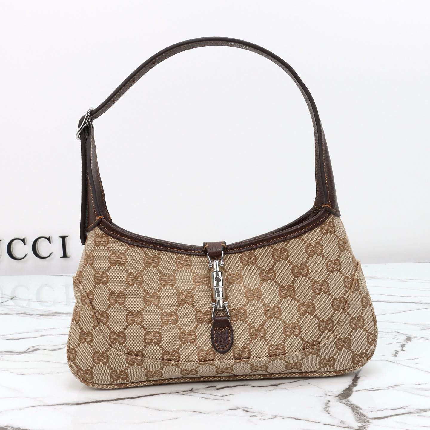 Gvc*1 jackie slim small shoulder bag 28x16x3.5cm