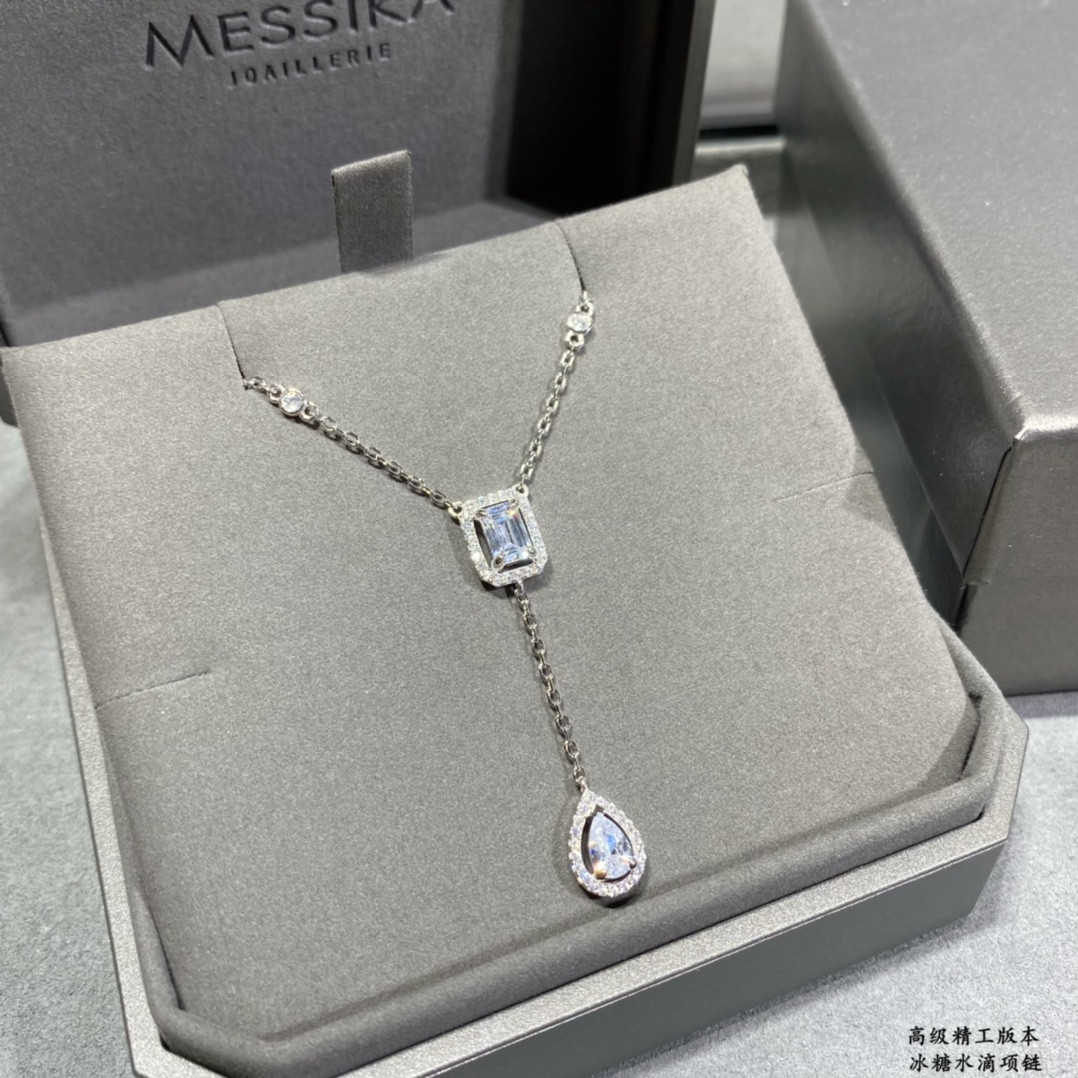 Mes1kaa drop ice cube necklace