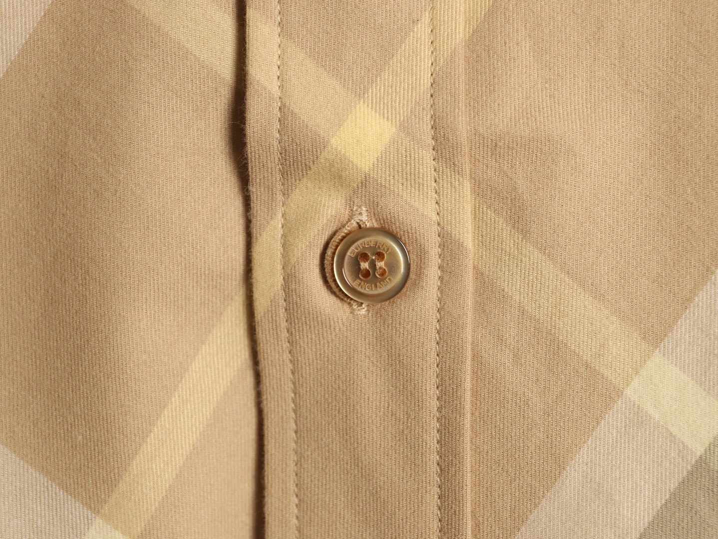 Bv*b*rry long-sleeved shirts