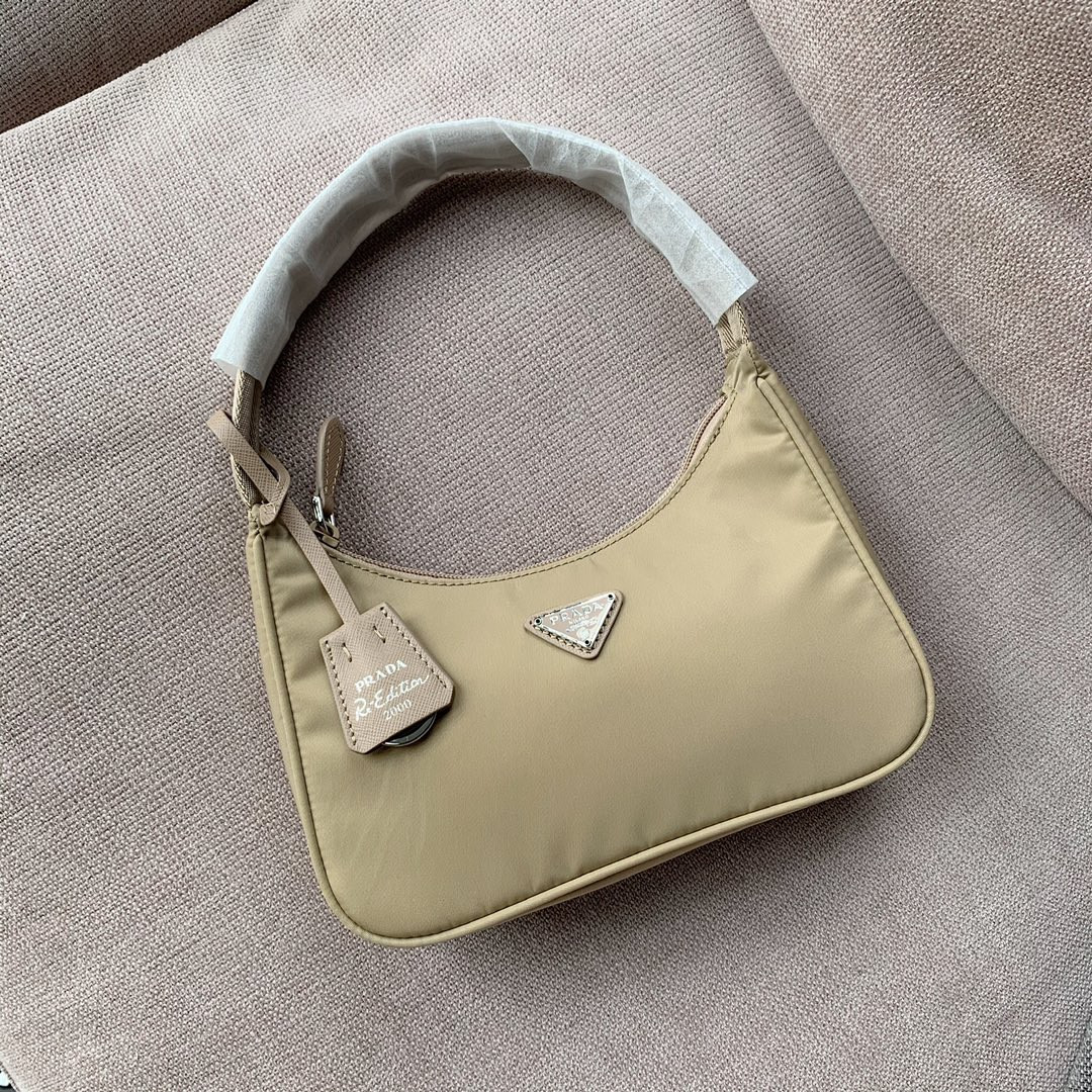 Re-Edition 2000 Nylon Mini Bag