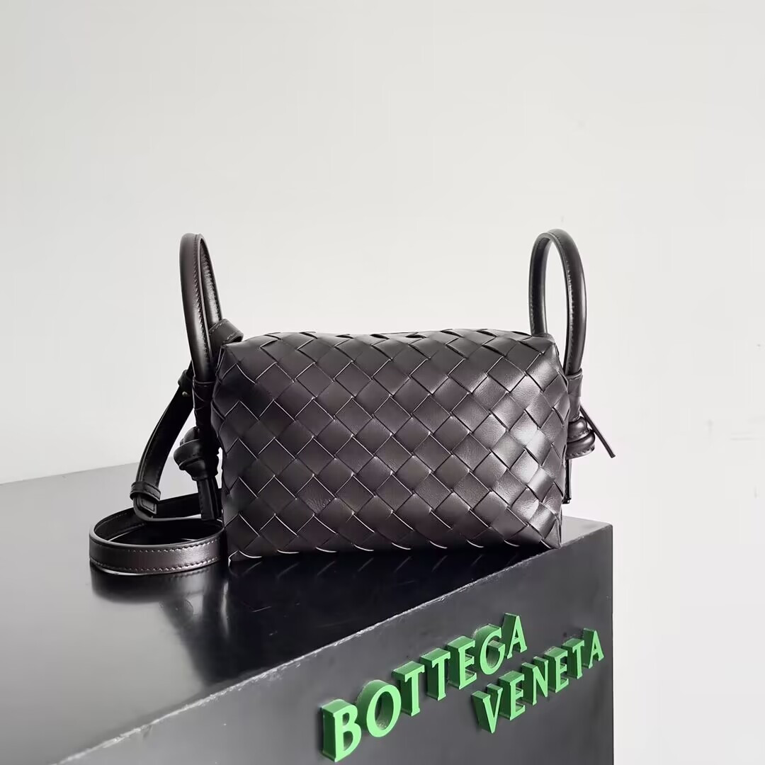 B0tt*ga Ven*ta Small Loop Cross-Body Bag 17x10x6cm