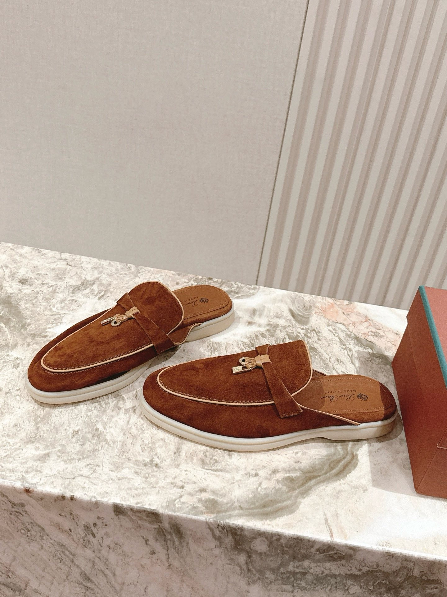 UA L0r0 P1ana Babouche Charms Walk Loafers