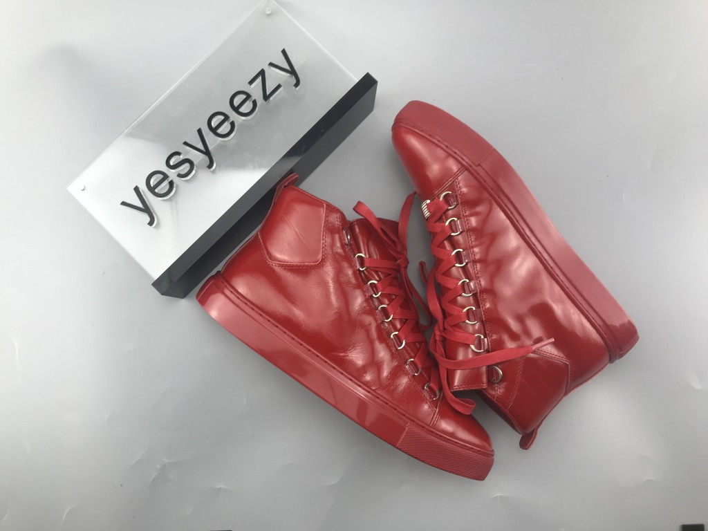 UA BG PAIRS HIGH SNEAKER RED