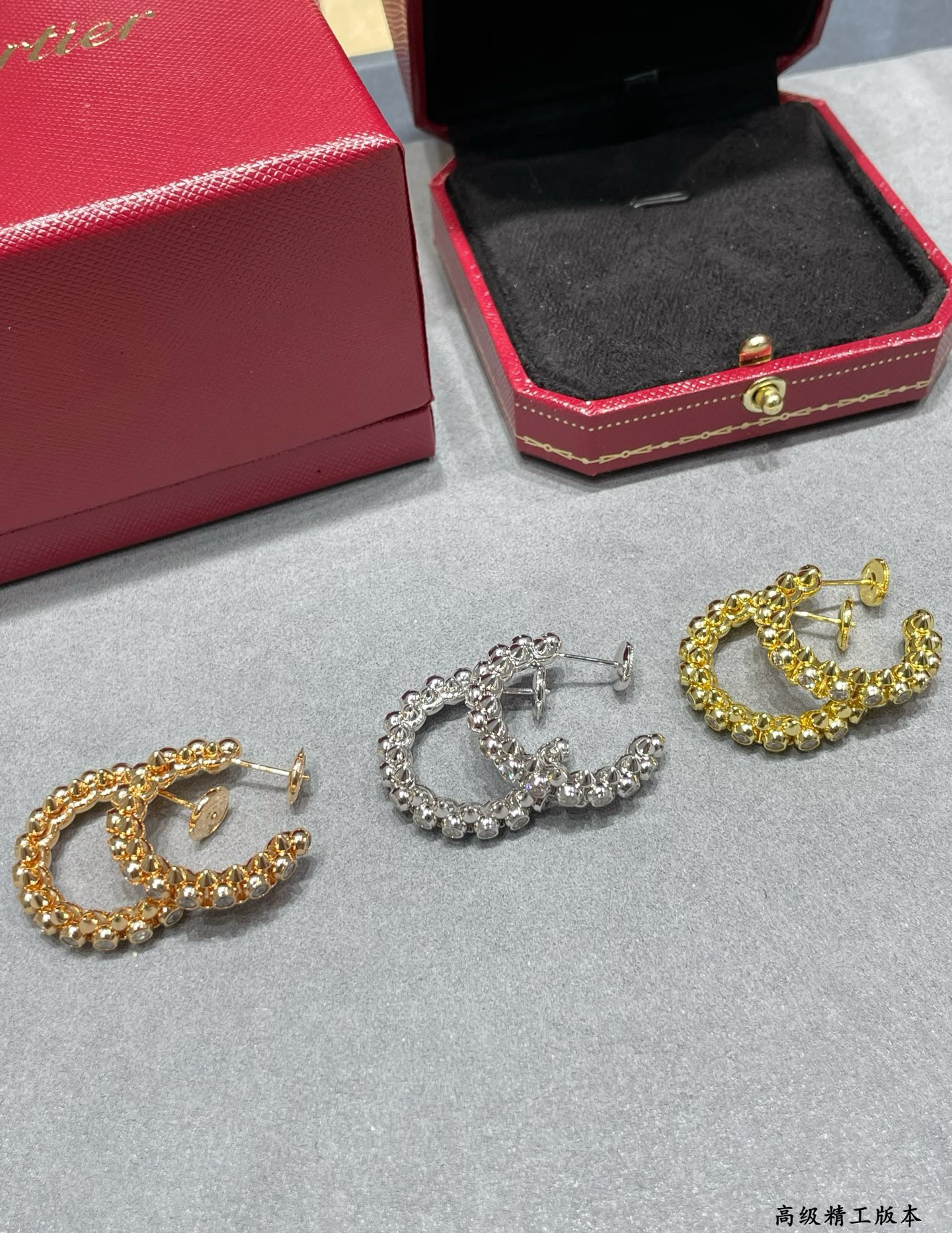 Ca*t1er D1am0nd bullet earrings
