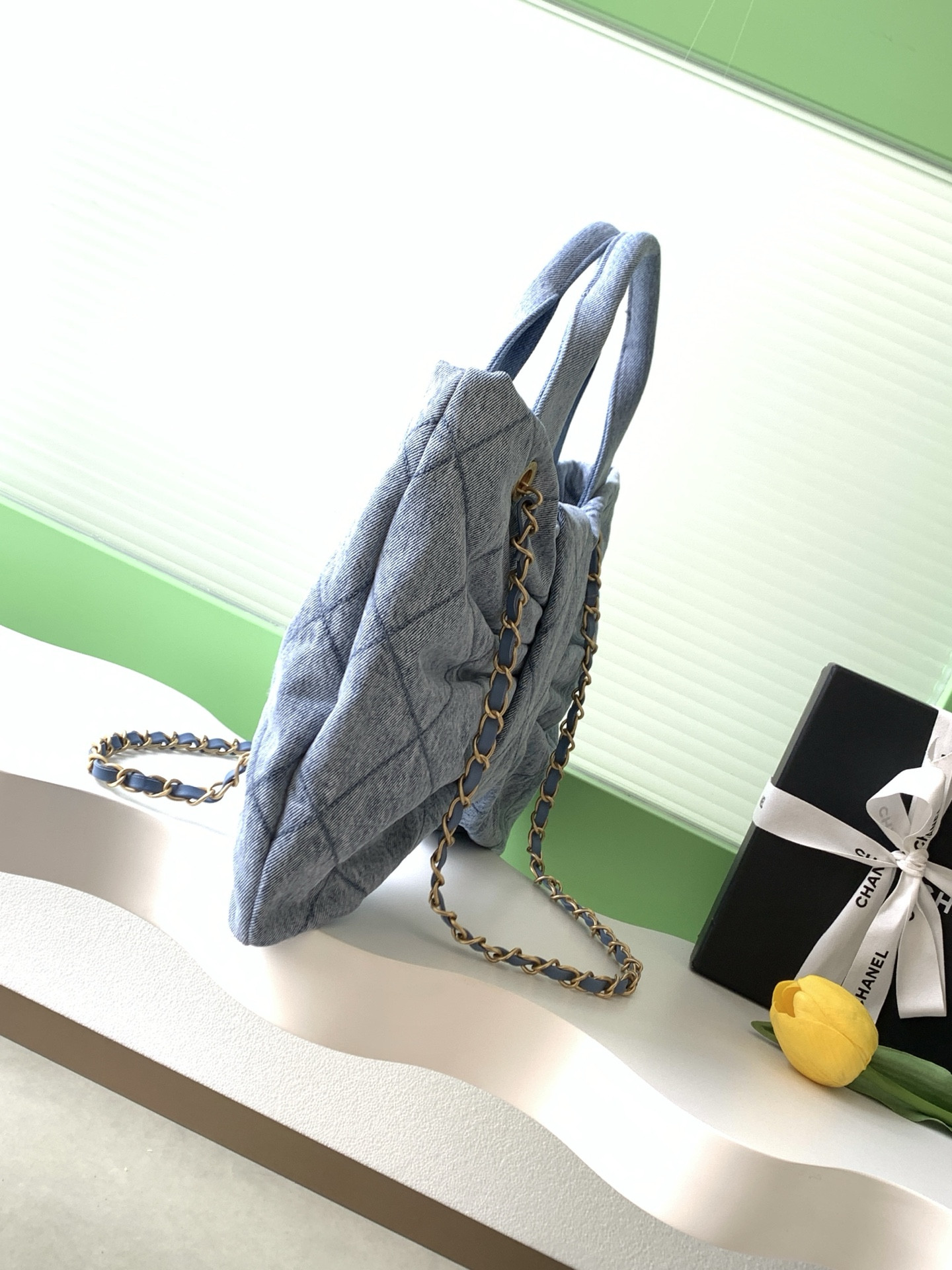 Ch**el mini bow bag 18x26x5cm