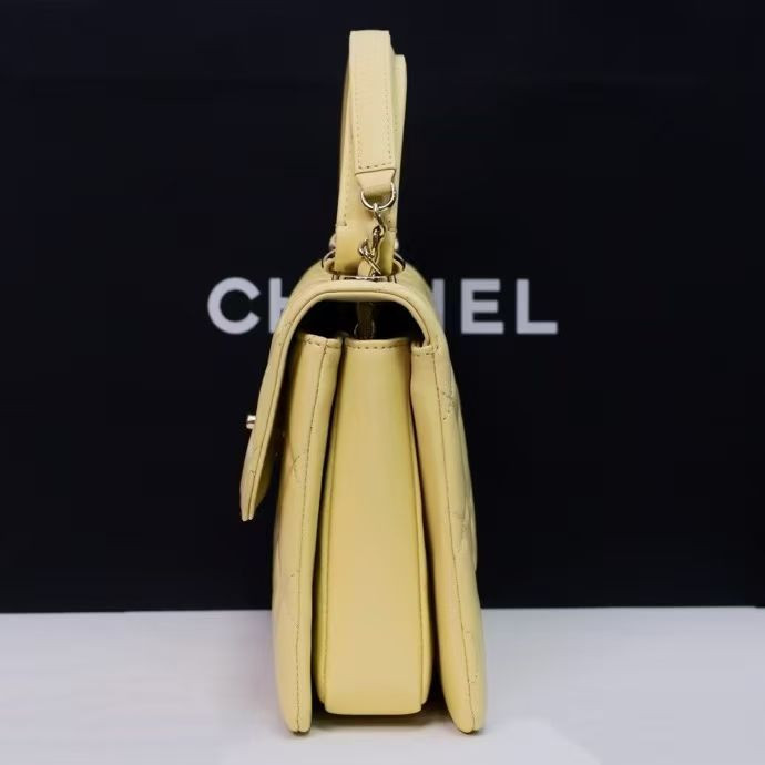 Ch**el flap bag with top handle 17x25x12cm