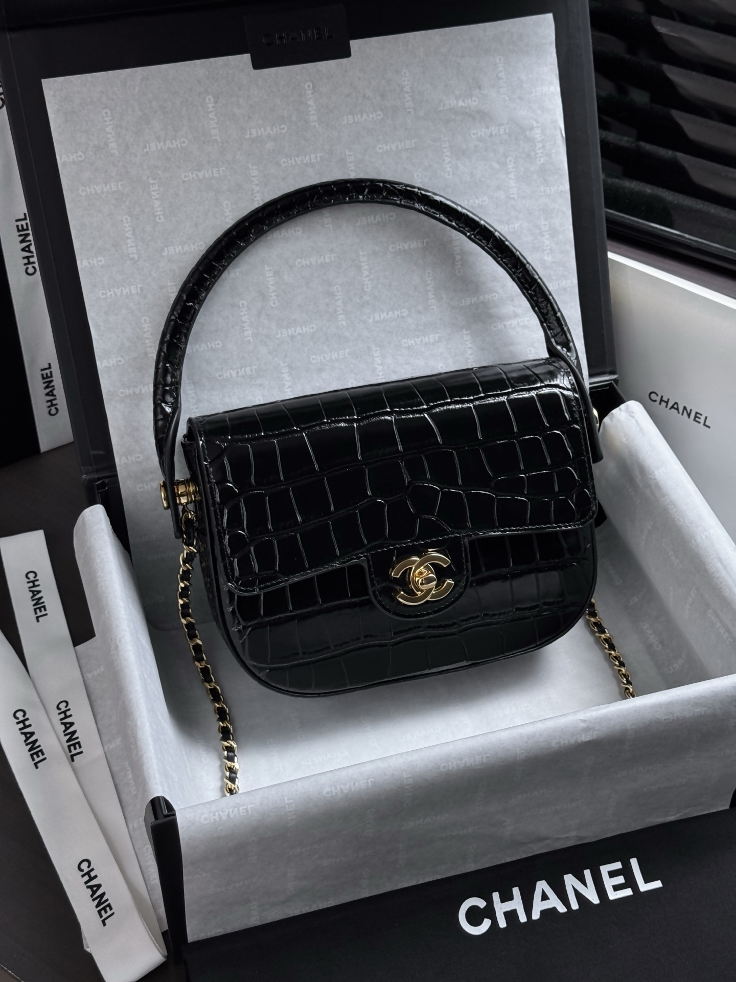 Ch**el mini flap bag with handle as6424 14.5x19.5x5cm