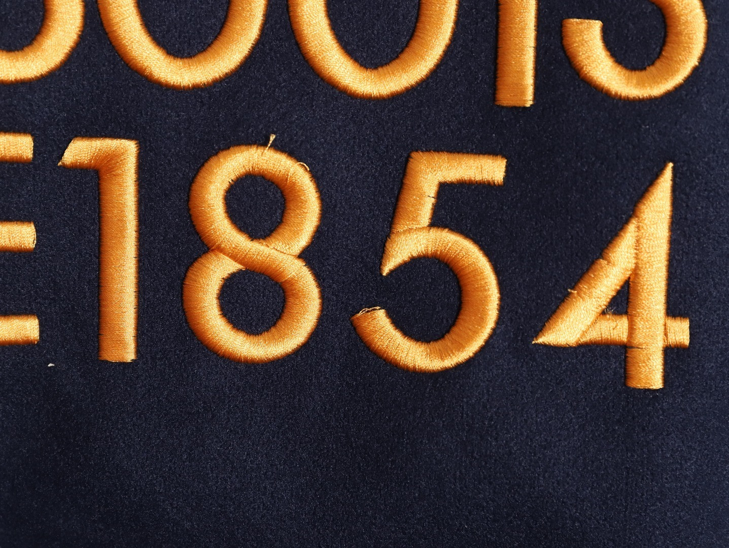 l0vis Vvtt0n 26ss coats